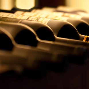 Grifo Marchetti: Excellence in Wine Bottling and Capping